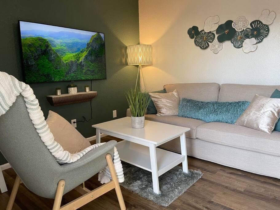 Contemporary 2-Bedroom Rental Unit Eagle Pass Exterior foto