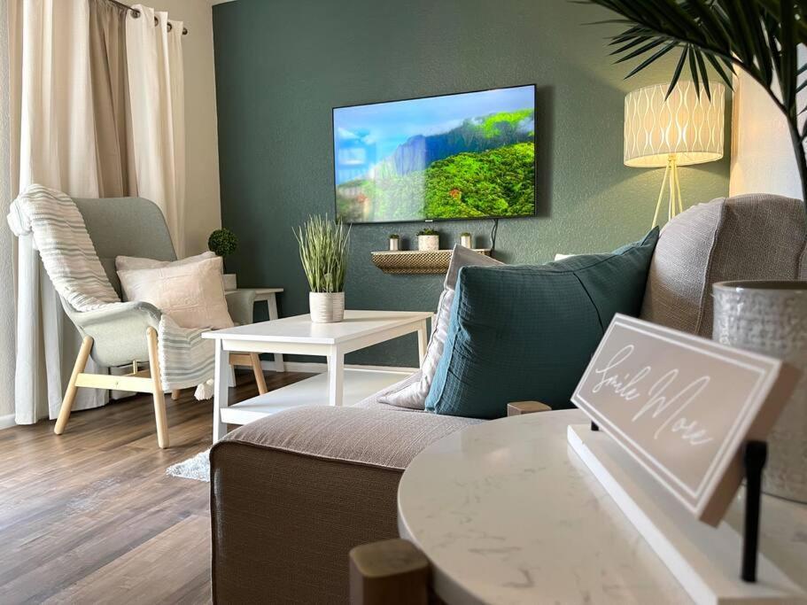 Contemporary 2-Bedroom Rental Unit Eagle Pass Exterior foto